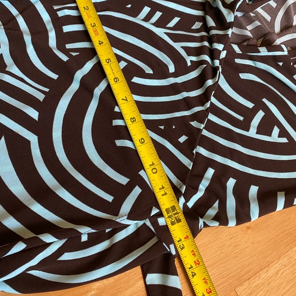 BCX brown & mint green geometric pattern wrap dress - Picture 15 of 16